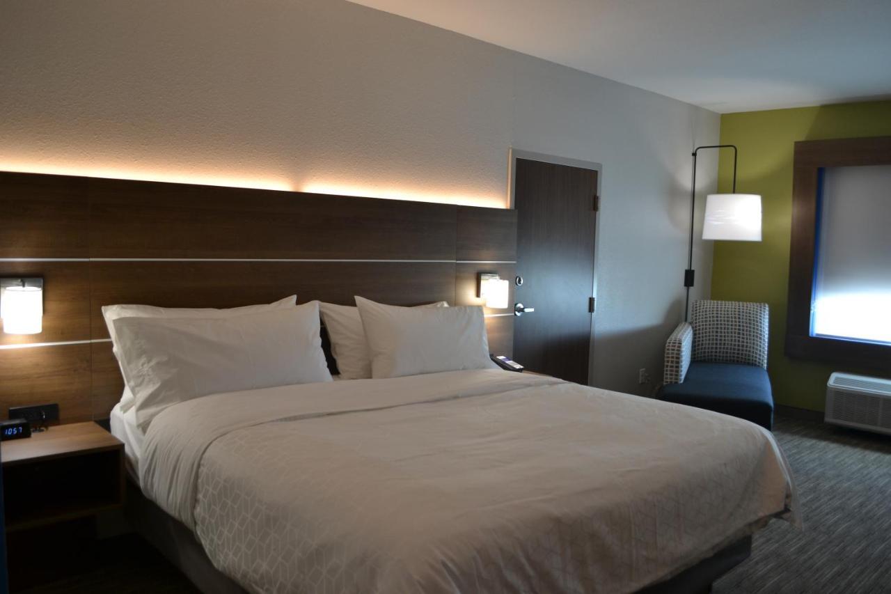 Holiday Inn Express Tallahassee-University Central By Ihg Exterior foto